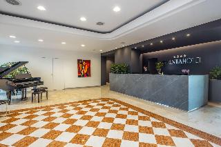 Hotel Omnia