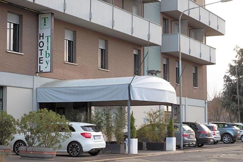 Hotel Tiby - Genel