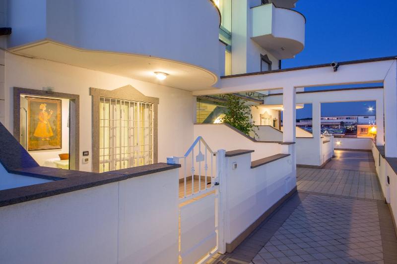 Arcom Palace - Teras