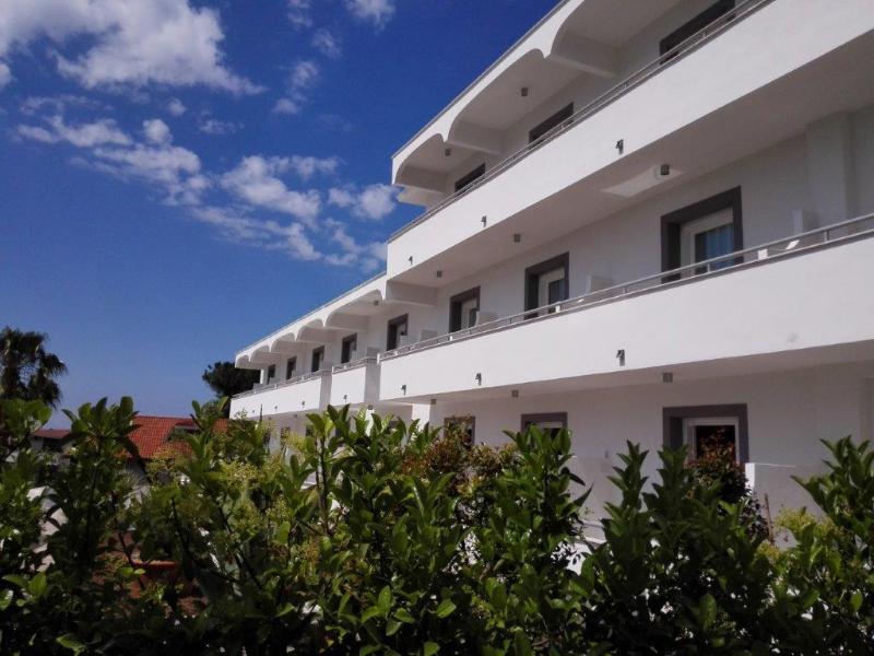 Hotel Marad - Genel