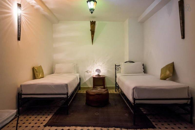 Riad Jamai - Oda