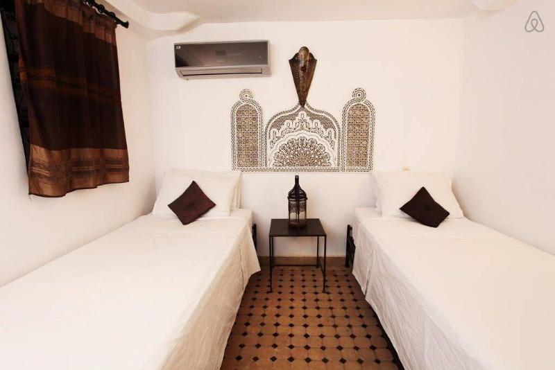 Riad Jamai - Oda