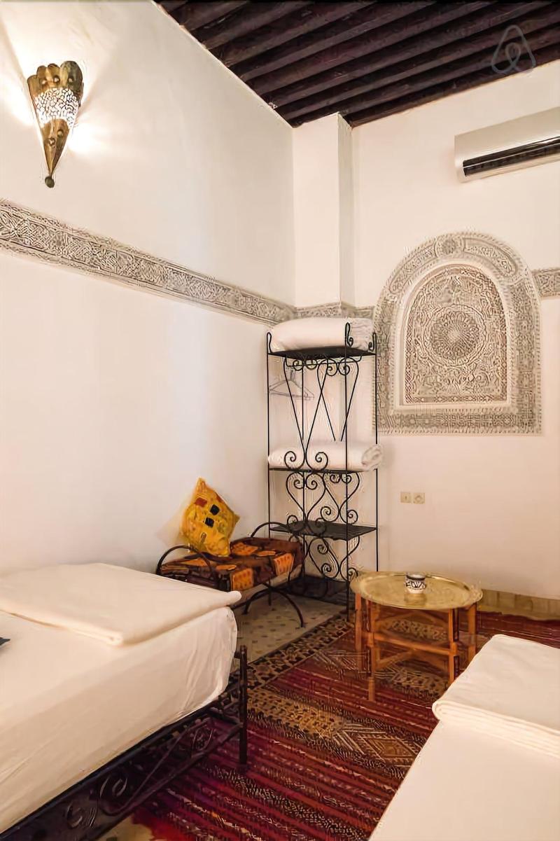 Riad Jamai - Oda
