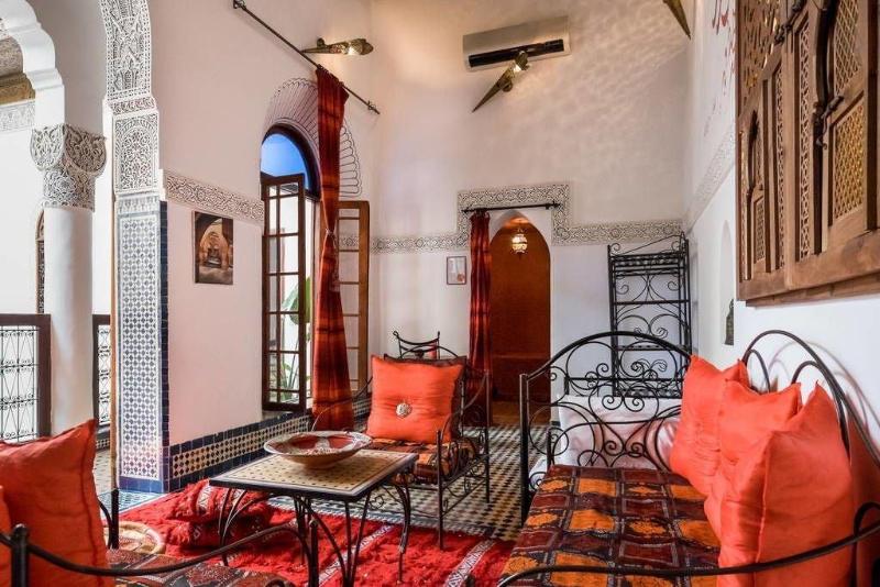 Riad Jamai - Oda