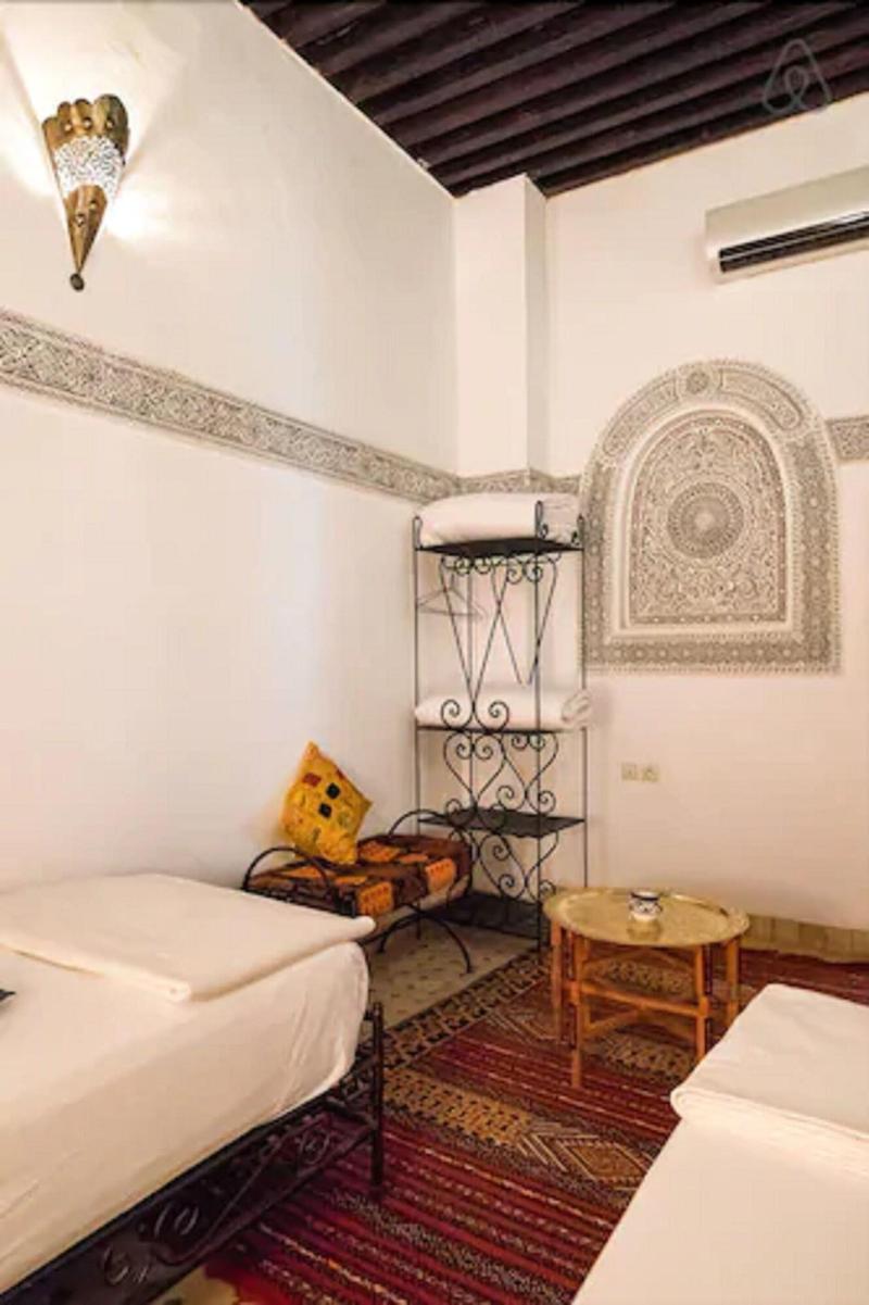 Riad Jamai - Oda