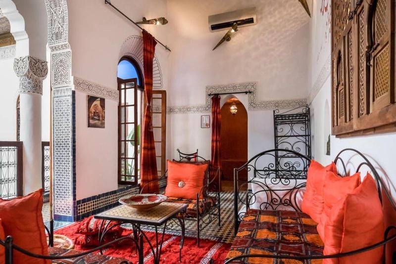 Riad Jamai - Oda