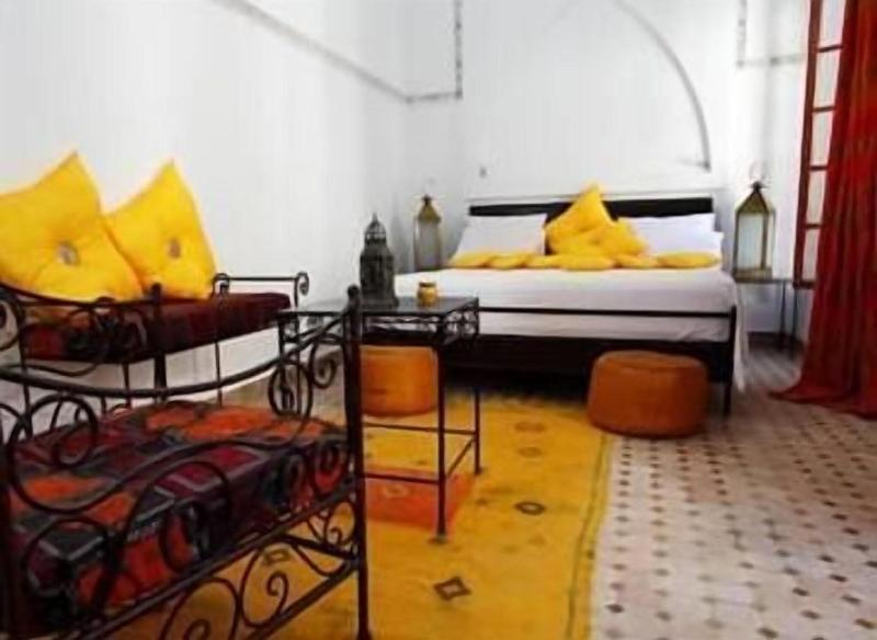 Riad Jamai - Oda