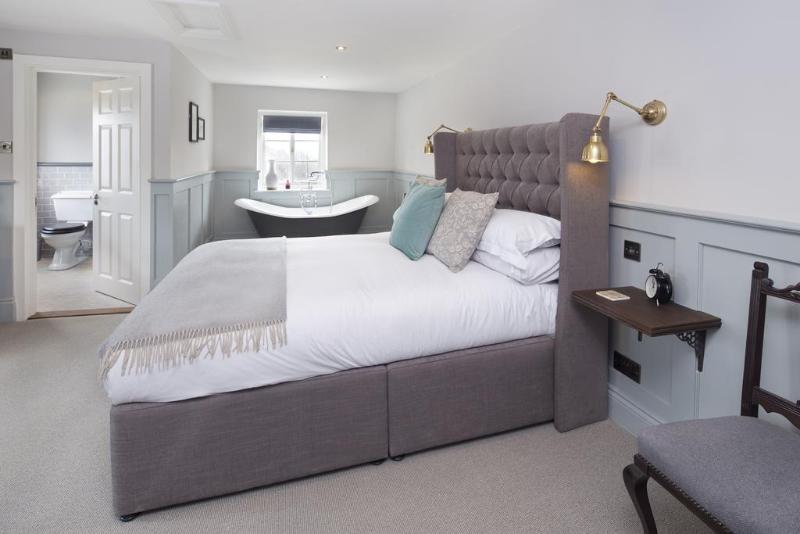 The George Townhouse - Genel