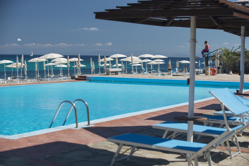 Unahotels Club Hotel Ancora Stintino - Havuz