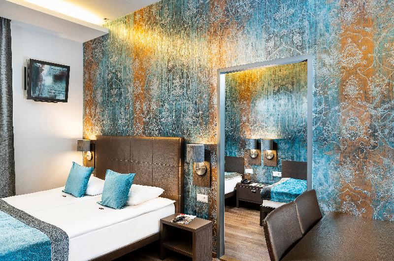 Opera Garden & Apartments Hotel - Oda