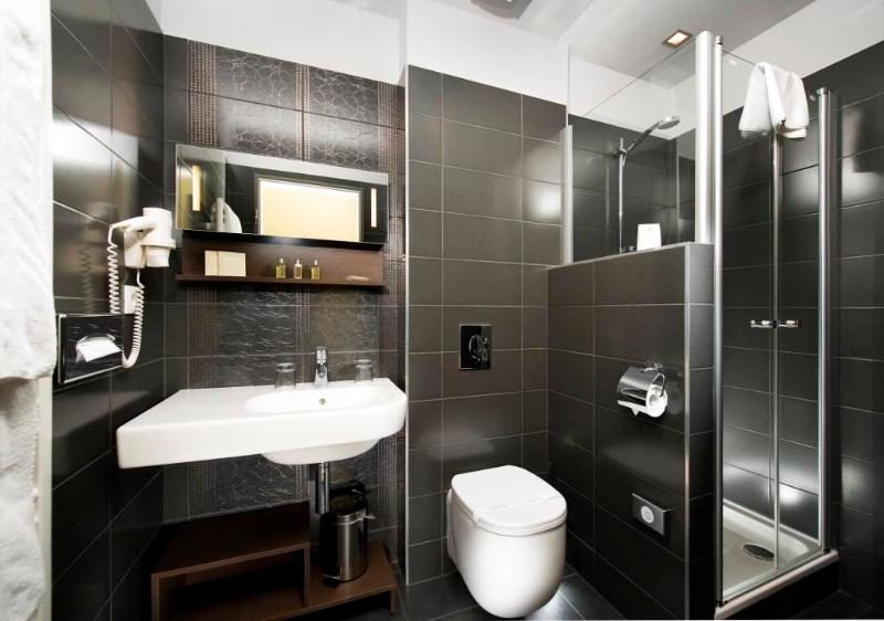 Opera Garden & Apartments Hotel - Oda