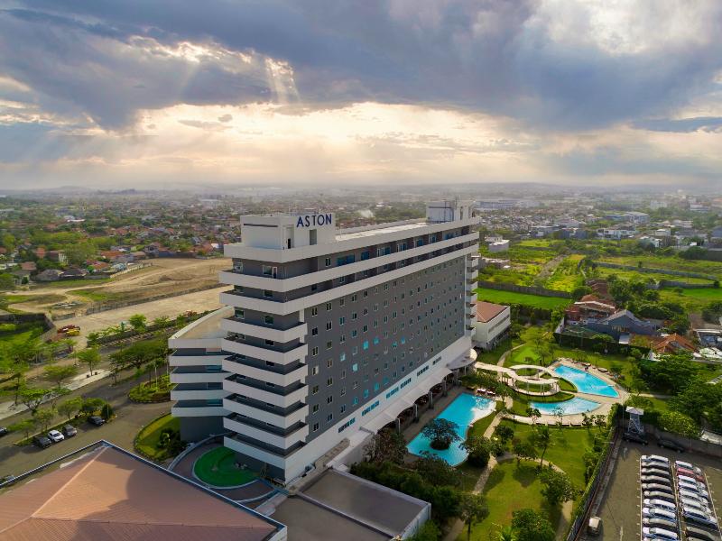 Aston Cirebon Hotel & Convention Center - Genel