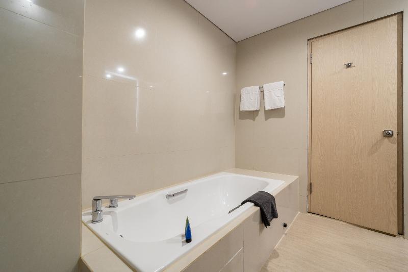 Aston Cirebon Hotel & Convention Center - Oda