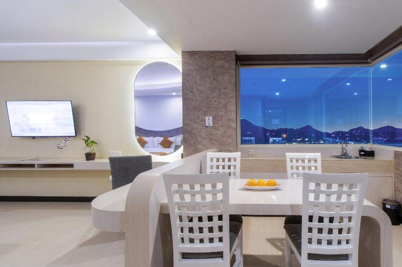 Aston Cirebon Hotel & Convention Center - Oda
