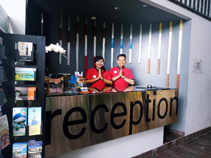 Legian Loft Hotel - Lobi