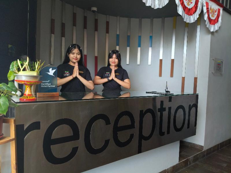 Legian Loft Hotel - Lobi