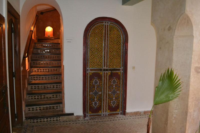 Riad Bayti - Lobi