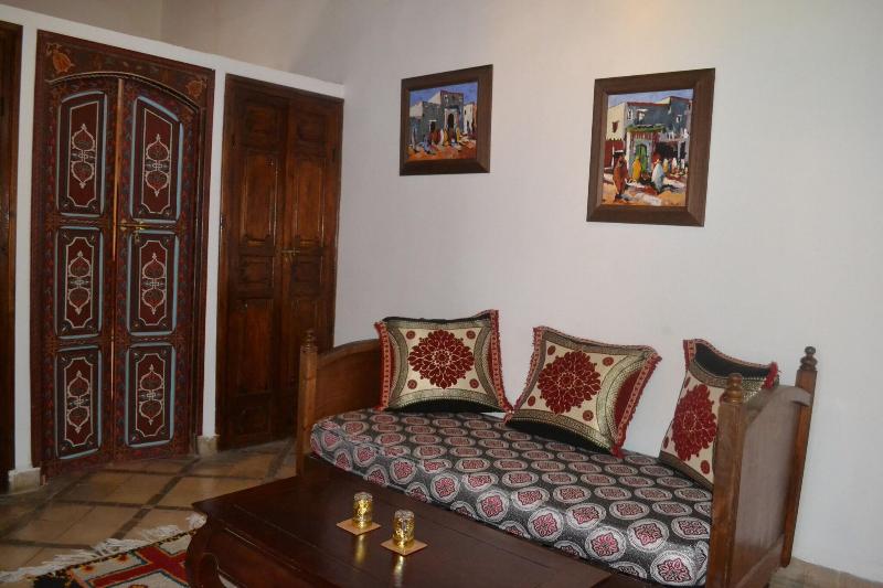 Riad Bayti - Oda
