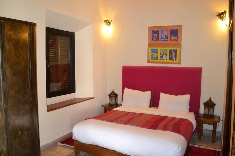 Riad Bayti - Oda