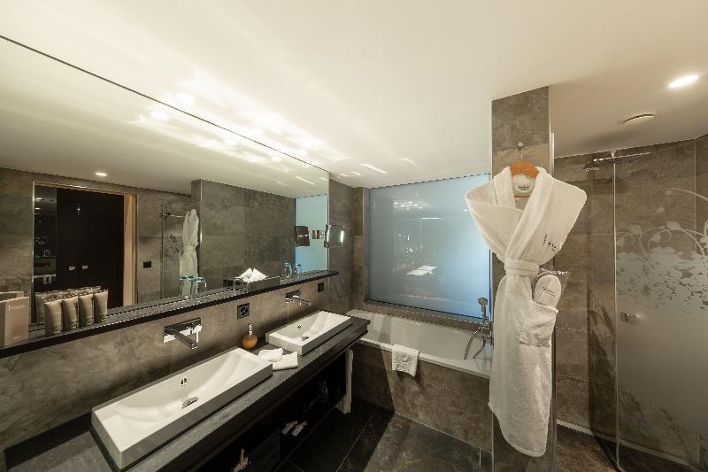 Lenkerhof Gourmet Spa Resort - Oda