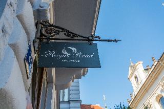 Royal Road Residence otel fotoğrafı