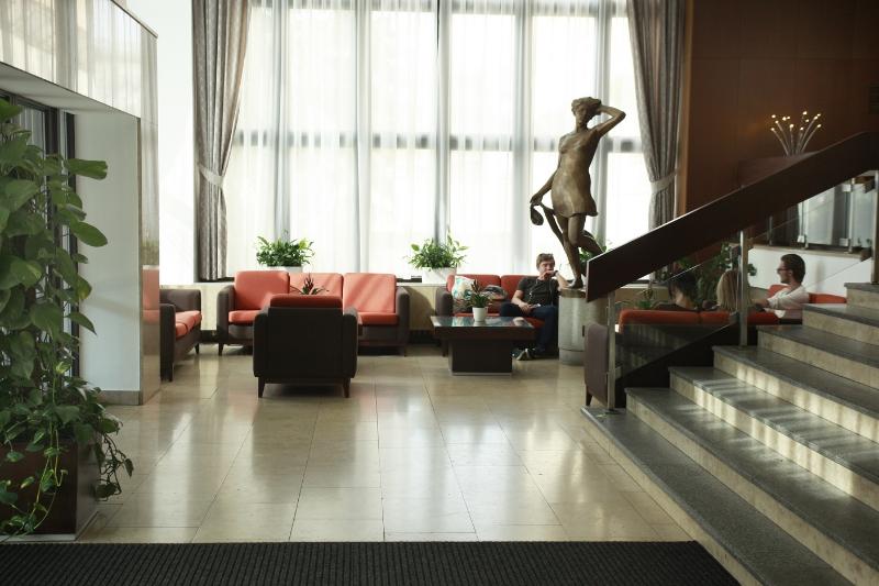 Hotel Krystal - Lobi