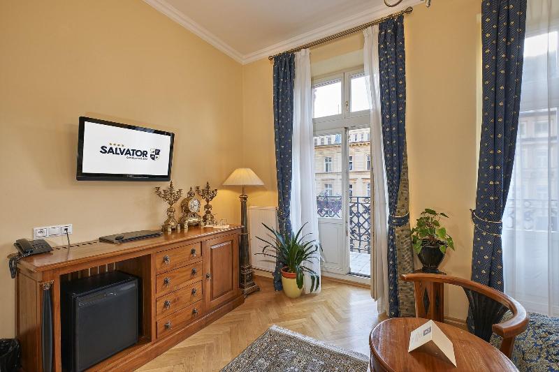 Salvator Hotel - Oda