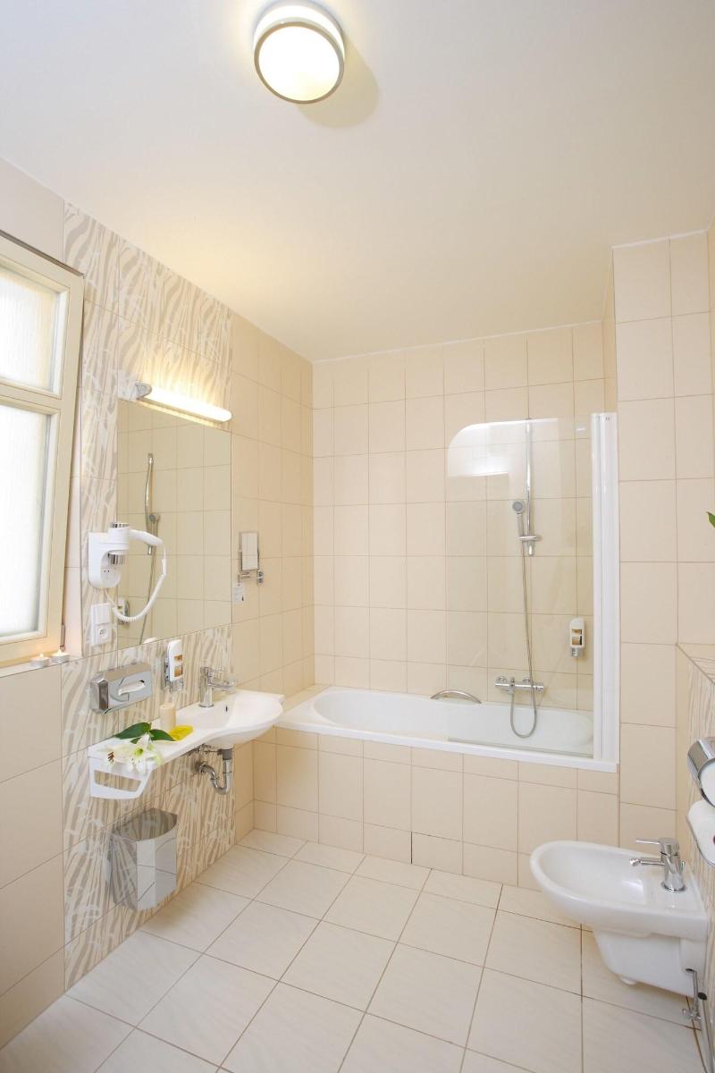 Hotel 1.Republic Hotel - Oda