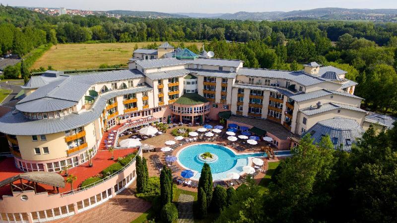 Lotus Therme Hotel & Spa - Lobi