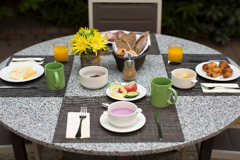 Adina Apartment Hotel Budapest - Genel