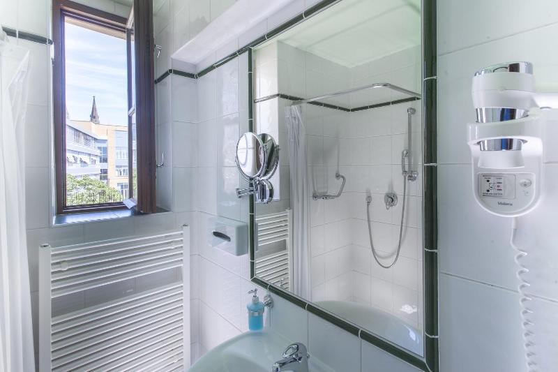 Hotel Lunik Prague - Oda