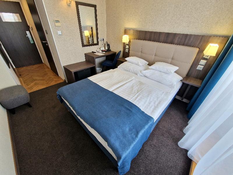 Medos Hotel - Oda