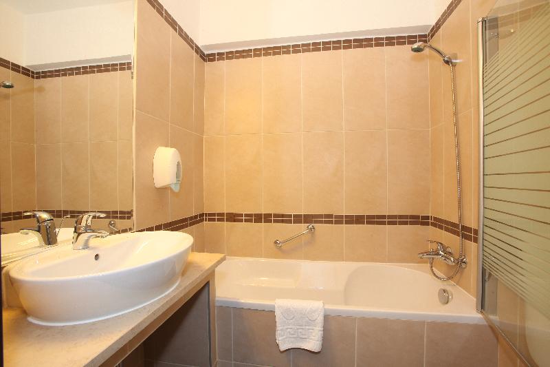 Medos Hotel - Oda
