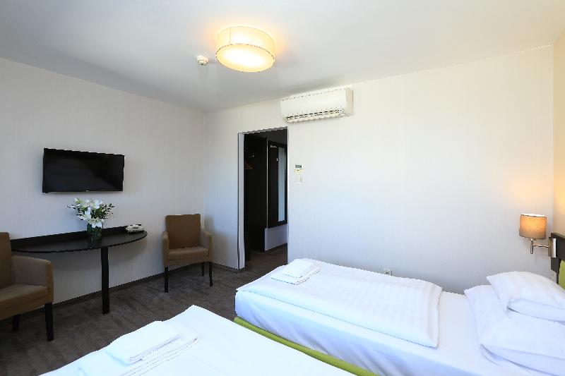 Medos Hotel - Oda