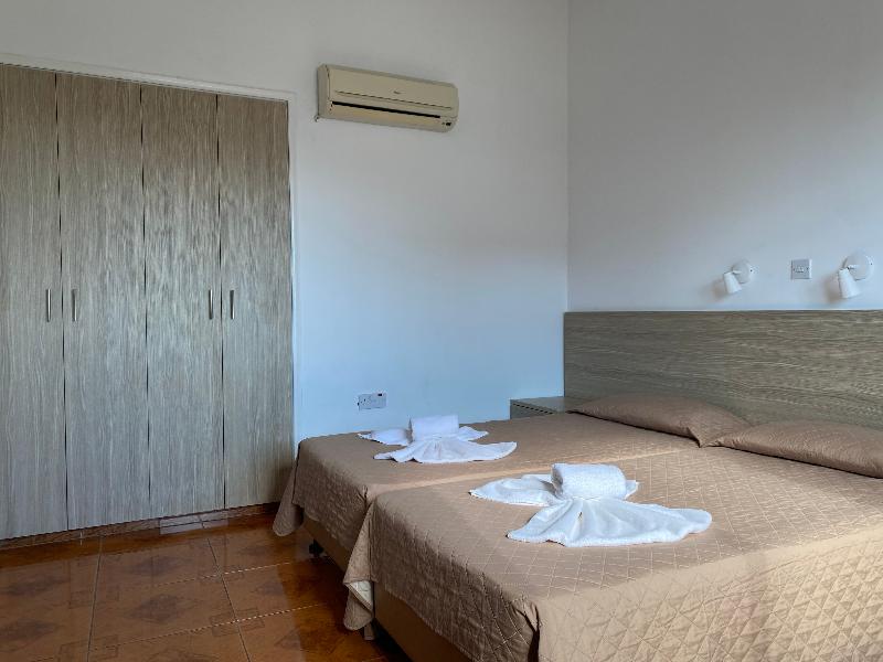 Alexia Hotel Apartments - Oda