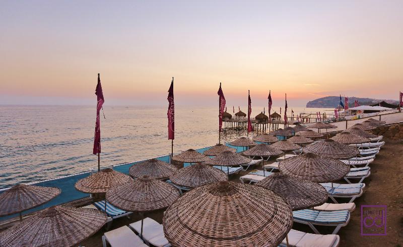 Club Hotel Anjeliq - Plaj