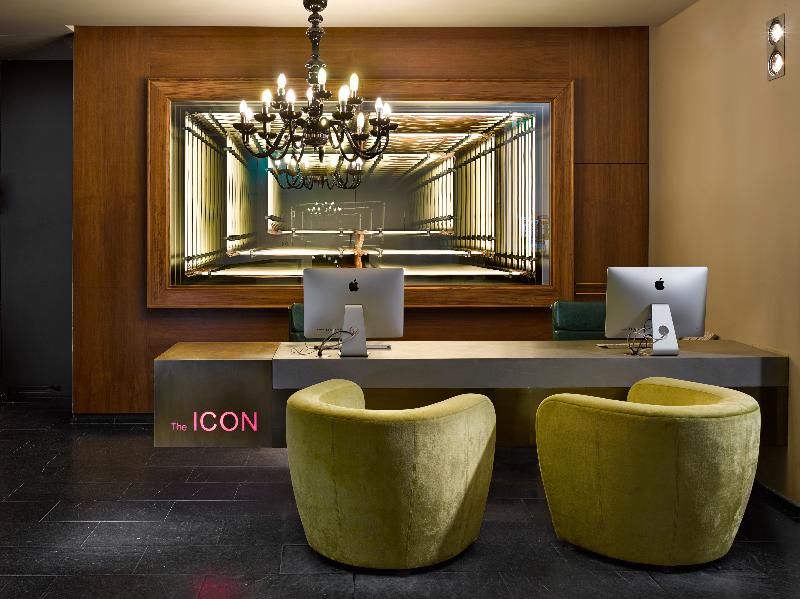 The Icon Hotel & Lounge - Lobi