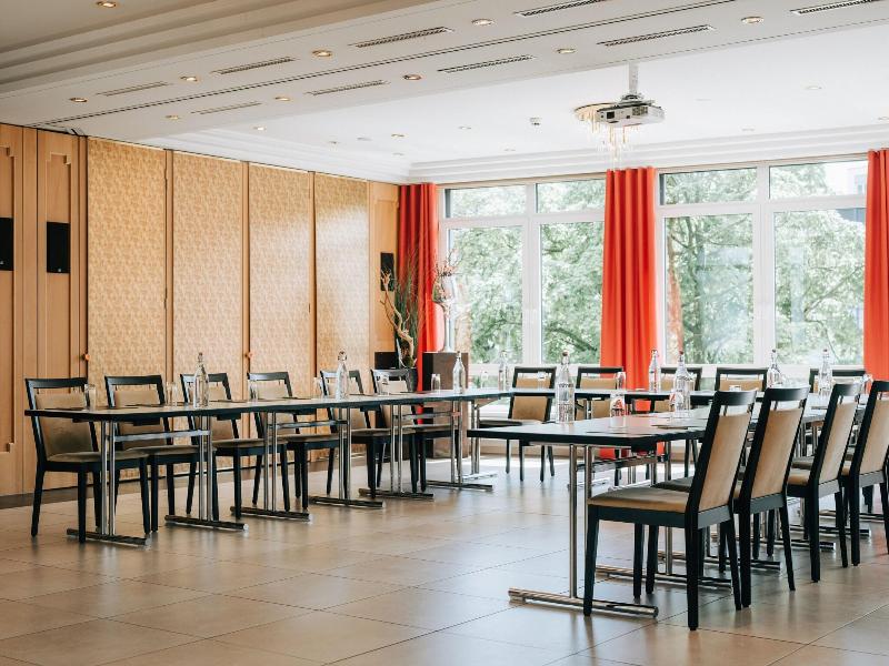Hotel Krone - Toplantı