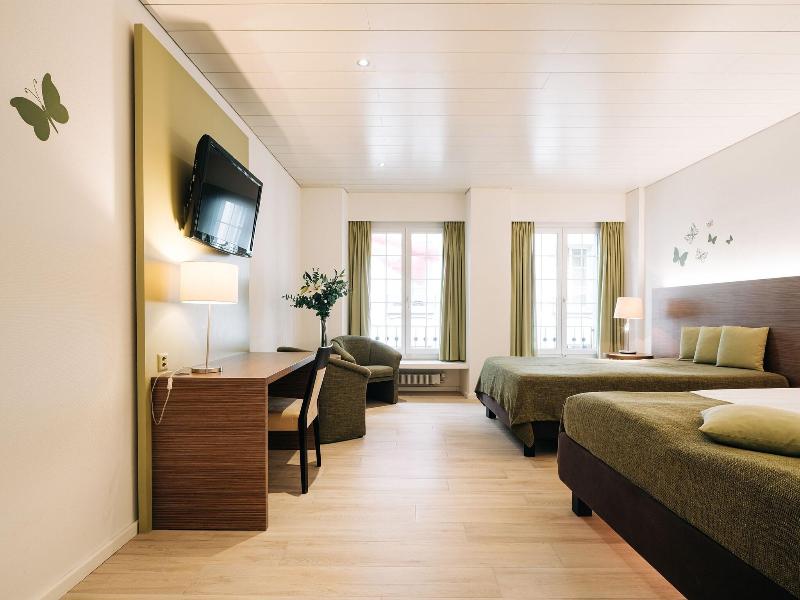 Hotel Krone - Oda