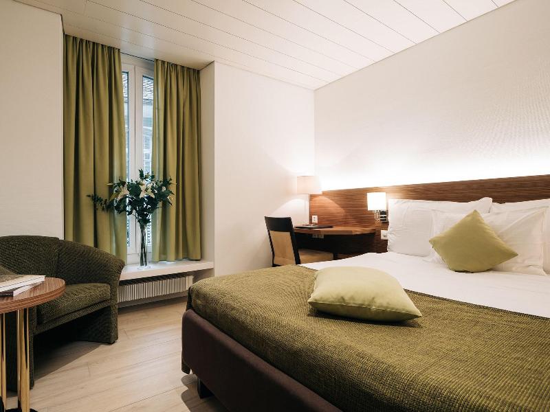Hotel Krone - Oda