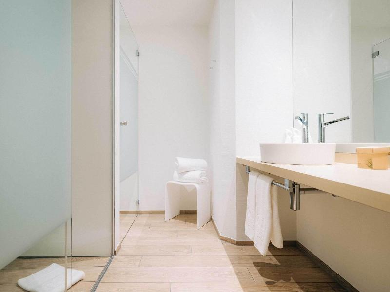 Hotel Krone - Oda