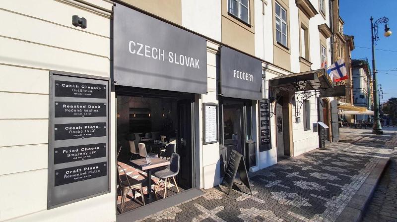 U Krize - Genel