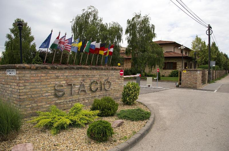 Budapest Airport Hotel Stacio Superior Wellness - Genel