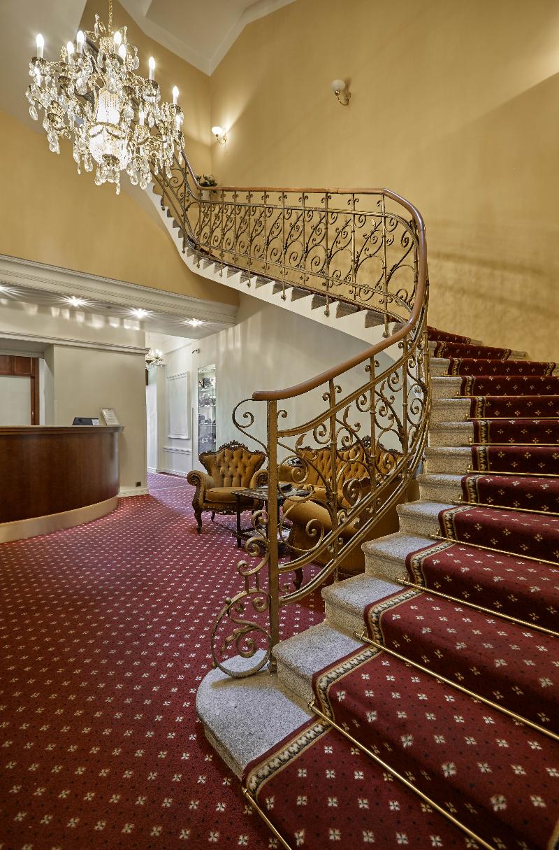 Hotel Romance Puskin - Lobi