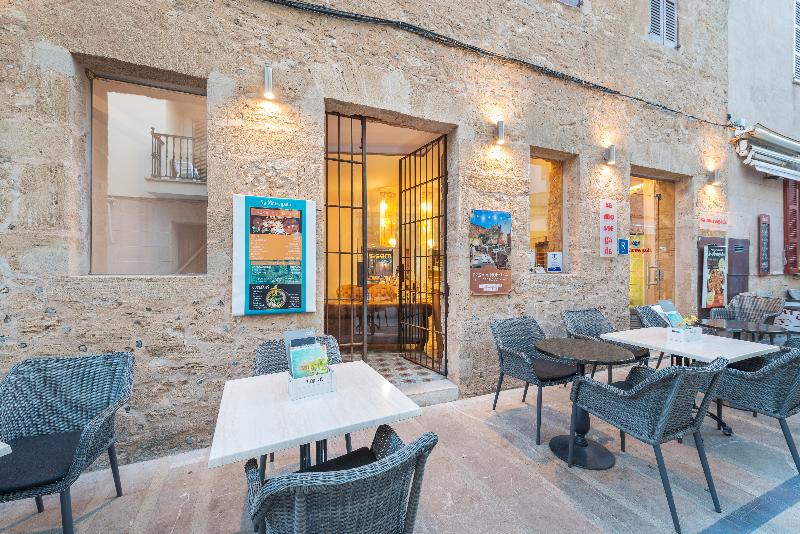 Alcudia Petit - Genel