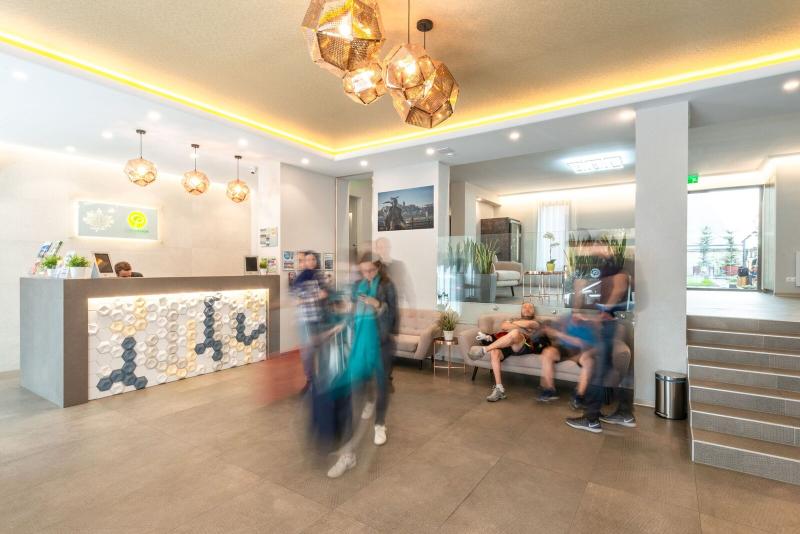 Corvin Plaza Apartments & Suites - Lobi
