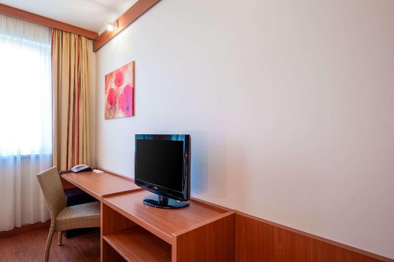 City Hotel Budapest - Oda