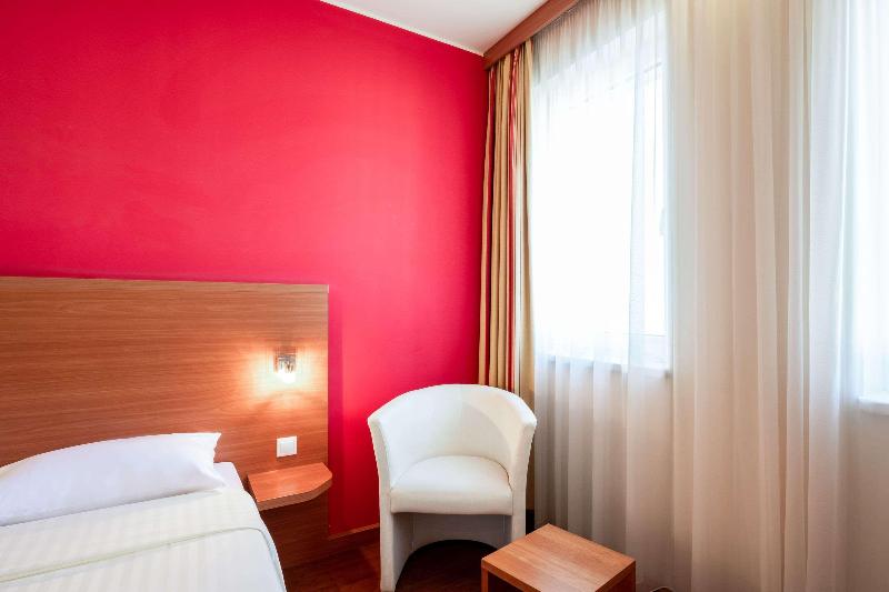 City Hotel Budapest - Oda