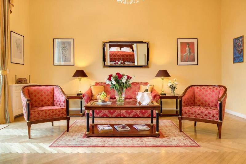 Grof Degenfeld Castle Hotel - Oda