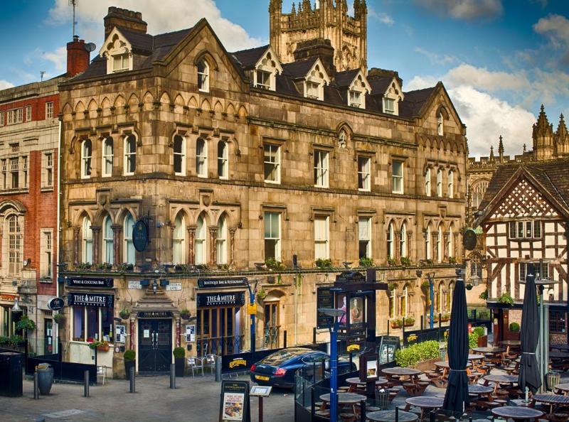 The Mitre Hotel - Genel